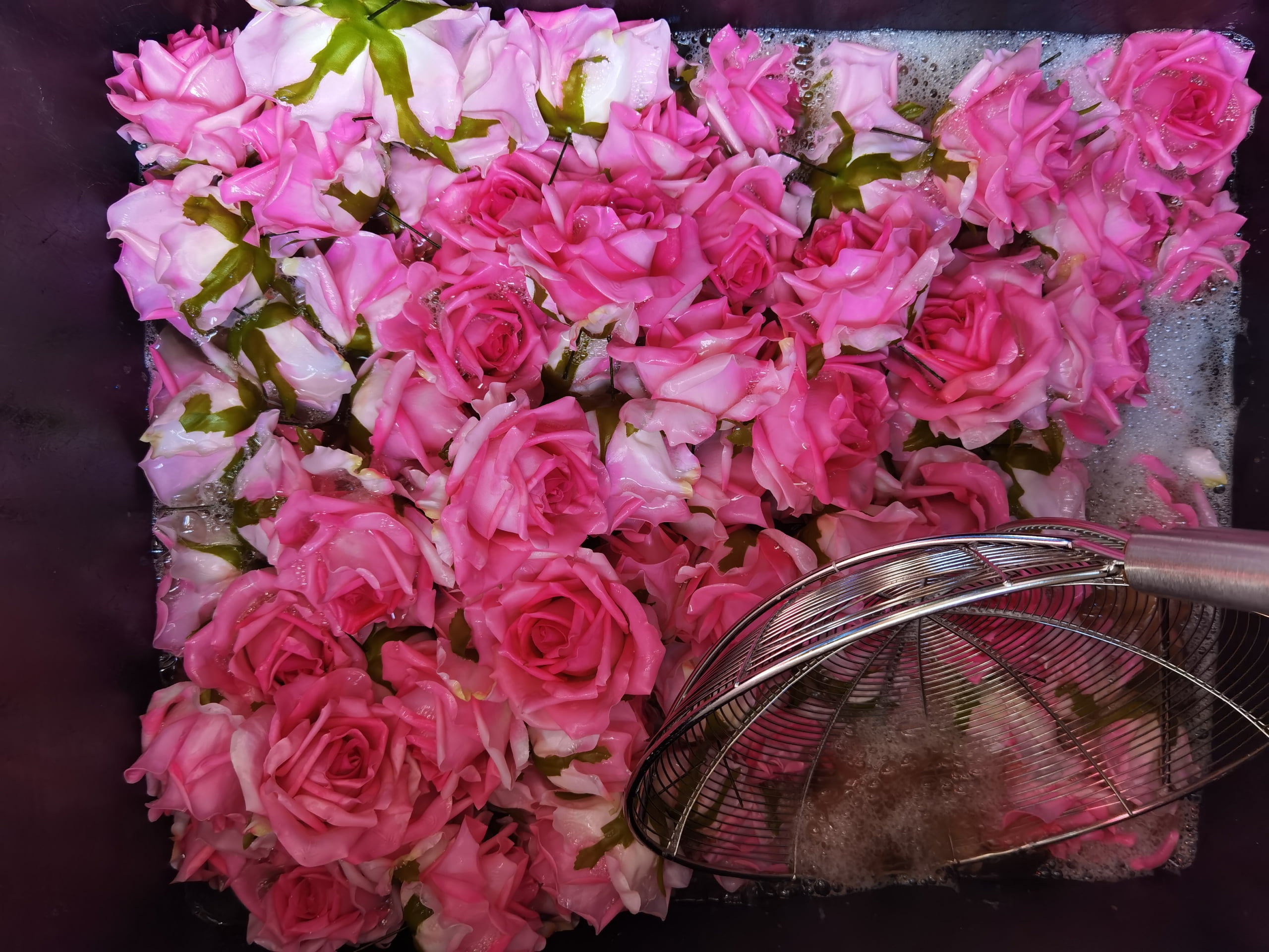 Soak moisturizing water for real touch artificial flowers
